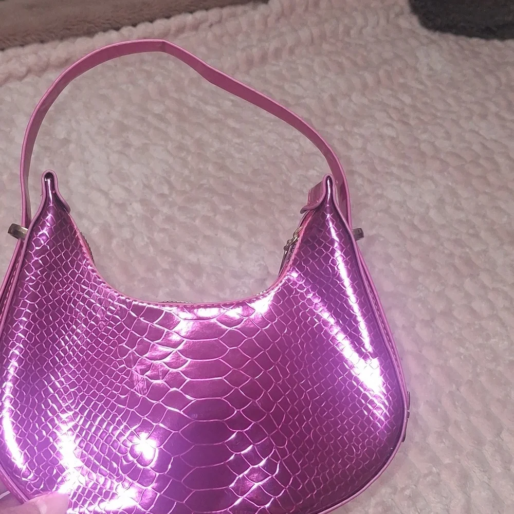 Metallic Hot Pink- Small Fashion Handbag - Picture 5 of 5
